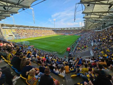 stadion miejski - widok z rogu