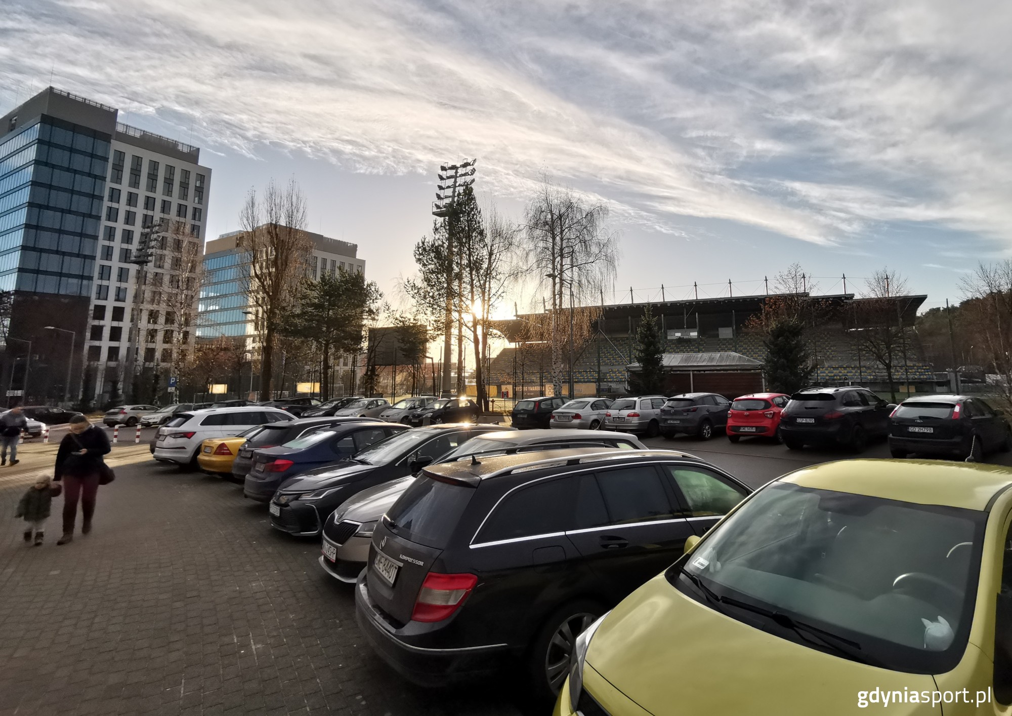 Szlabany przy Polsat Plus Arenie Gdynia fot. M. Urbaniak