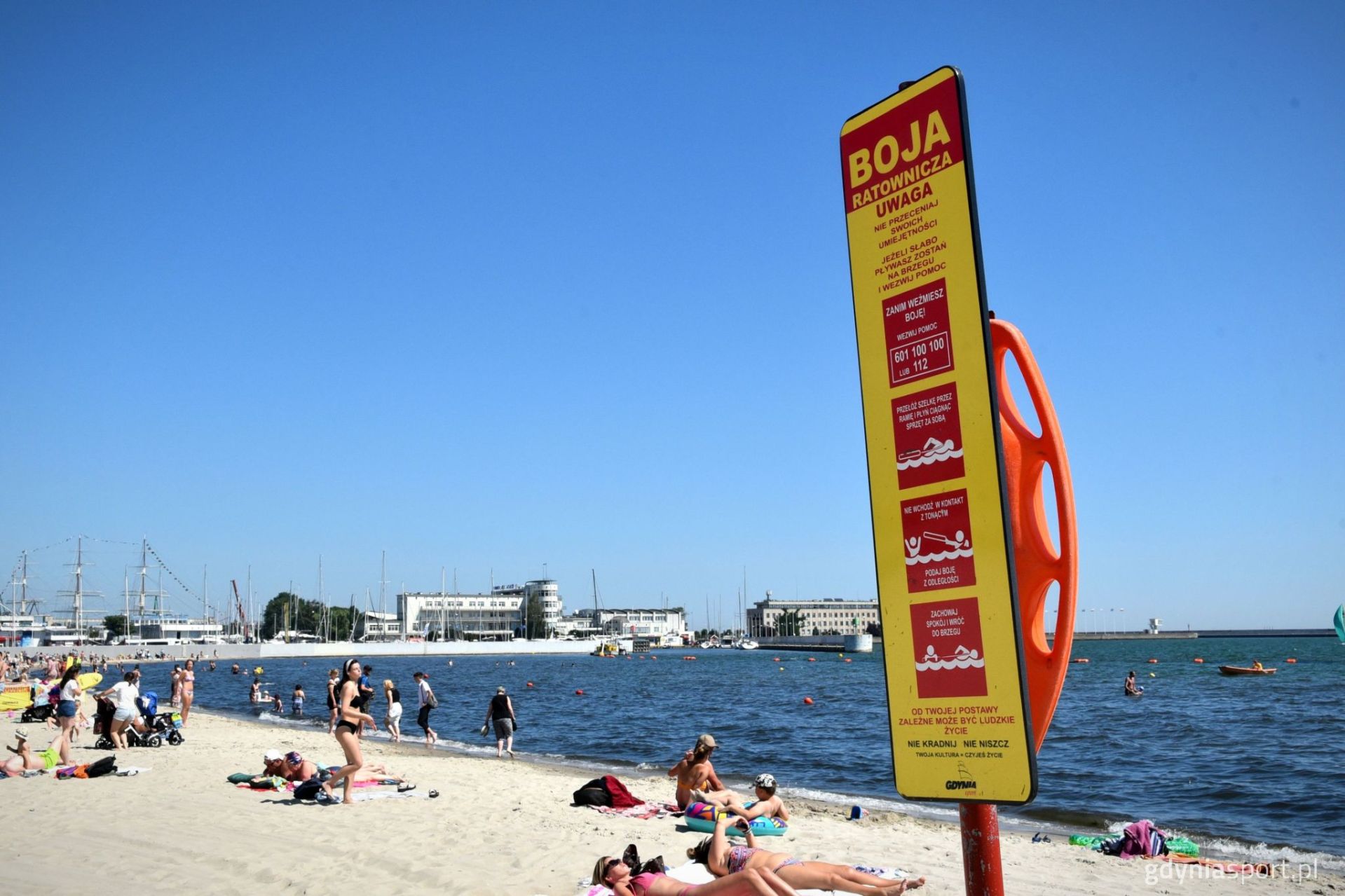 widok na kąpielisko w Gdyni 