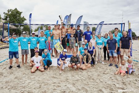 Uczestnicy turnieju Aktywna Plaża 2022