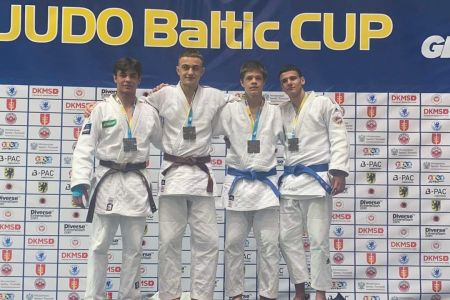 zawodnicy Galeon na podium Judo Baltic Cup