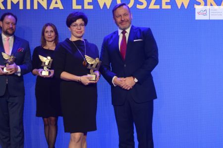 Irmina Lewoszewska z nagrodą Polskiego Systemu Informacji Turystycznej