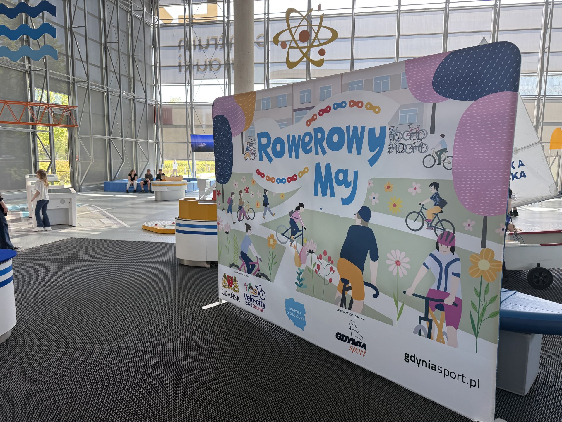 Stanowisko projektu Rowerowt maj w Centrum Nauki Experyment w Gdyni