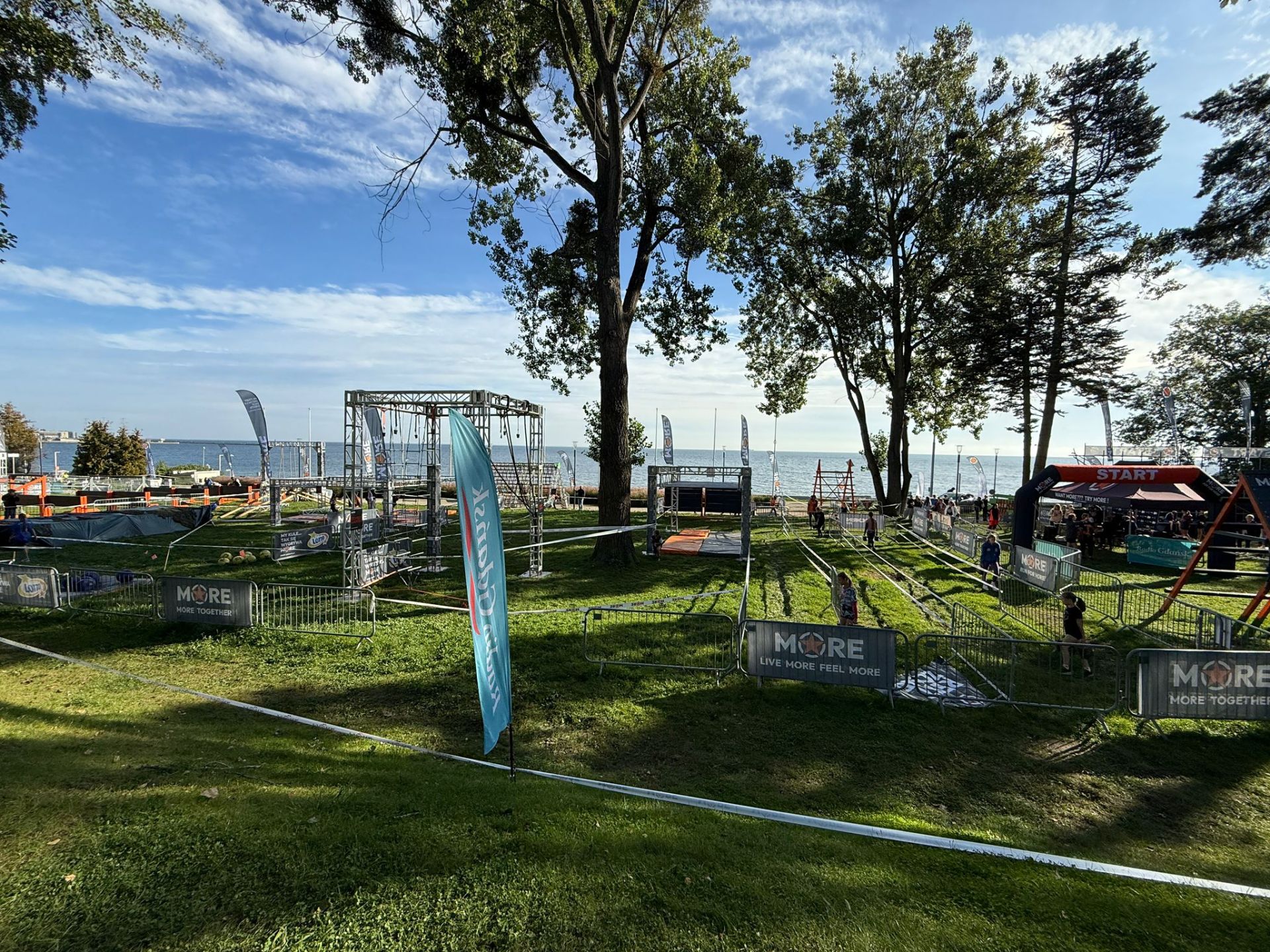 przeszkoda podczas biegów przeszkodowych